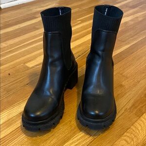 Steve Madden Lug Sole Black Sock Chelsea Boot, W 7.5